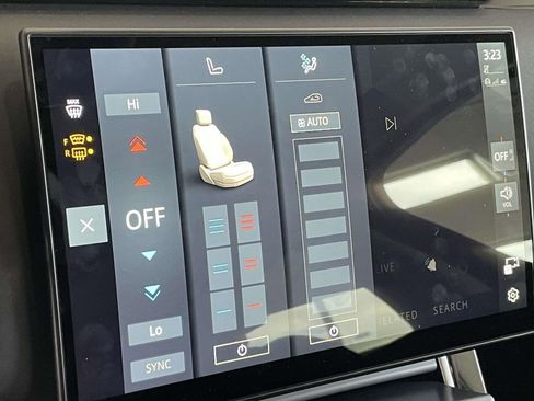 Used 2024 Land Rover Range Rover Velar S AWD/4WD image 31
