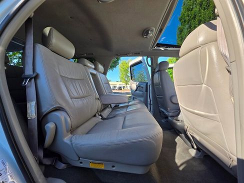 Used 2001 Toyota Sequoia Limited image 16