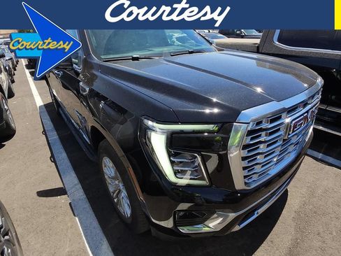 Used 2025 GMC Yukon XL Denali AWD/4WD image 1