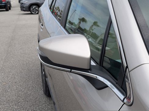 Used 2020 Subaru Outback Premium image 12