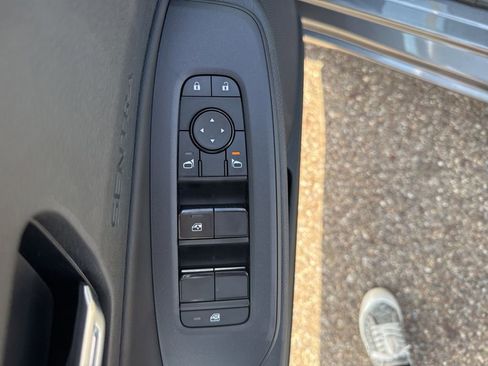 New 2026 Nissan Sentra SV FWD image 11