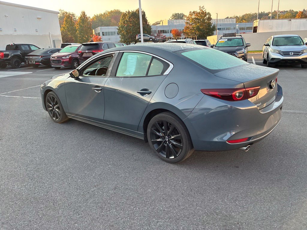 Used 2023 MAZDA MAZDA3 s FWD image 13
