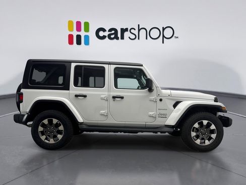 Used 2022 Jeep Wrangler Unlimited Sahara w/ Dual Top Group image 6