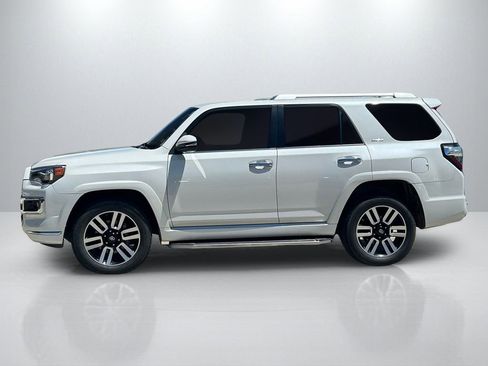 Used 2019 Toyota 4Runner Limited AWD/4WD image 8