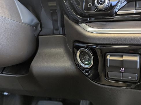 New 2026 GMC Sierra 1500 SLT w/ SLT Premium Package image 24