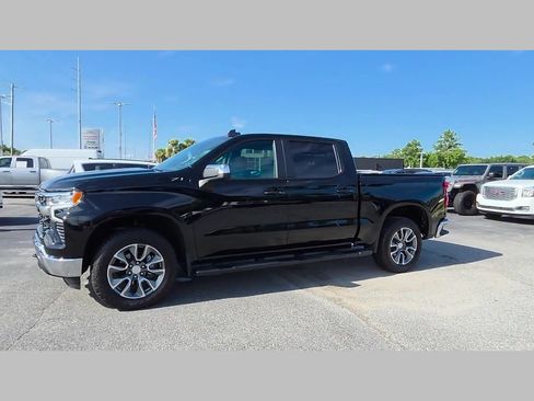 Used 2026 Chevrolet Silverado 1500 LT w/ Z71 Off-Road Package AWD/4WD image 41