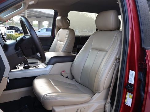 Used 2019 Ford F150 Lariat w/ Equipment Group 502A Luxury image 11