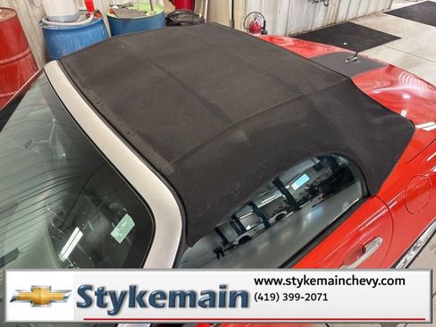 Used 2009 Pontiac Solstice Street Edition image 15