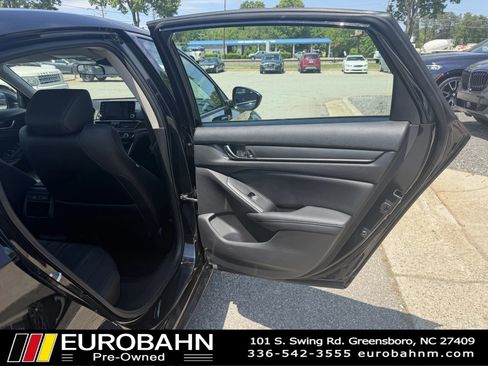Used 2021 Honda Accord Sport Special Edition image 19
