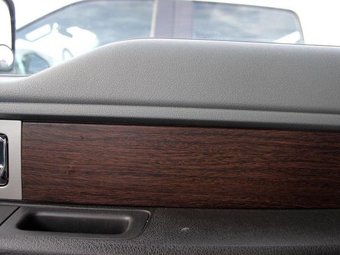 Used 2014 Ford F150 Lariat w/ Equipment Group 501A Mid image 19