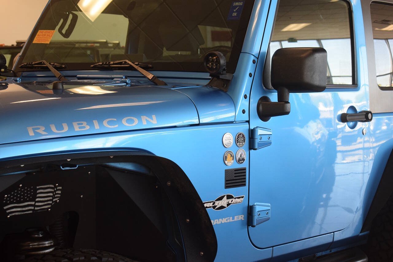 Used 2010 Jeep Wrangler Rubicon w/ PWR Convenience Group AWD/4WD image 13
