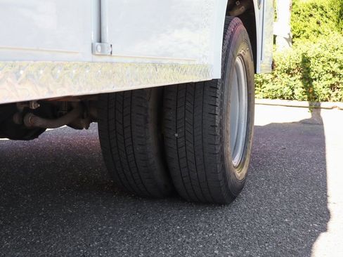 Used 2022 GMC Sierra 3500 Pro w/ Convenience Package image 39