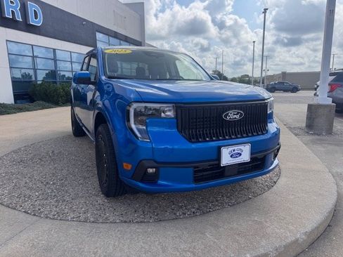 New 2025 Ford Maverick Lobo image 7