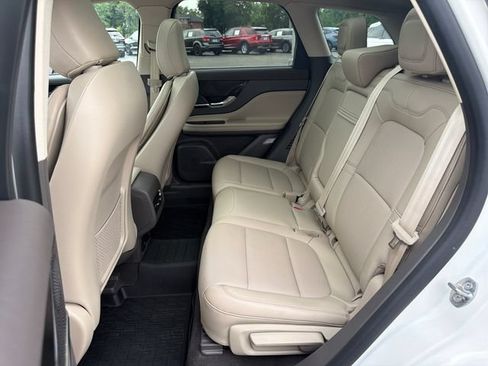 Used 2024 Lincoln Corsair AWD w/ Equipment Group 101A image 31