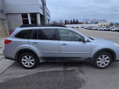 Used 2014 Subaru Outback 2.5i Premium w/ Moonroof Package image 18