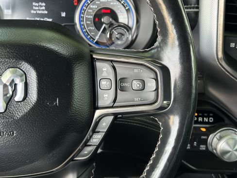 Used 2019 RAM 1500 Limited w/ Advanced Safety Group AWD/4WD image 12