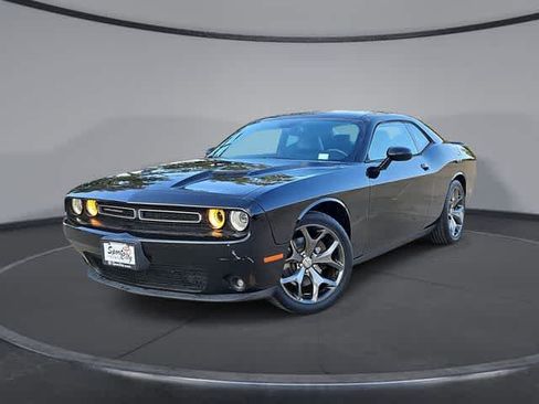 Used 2015 Dodge Challenger SXT Plus RWD image 1