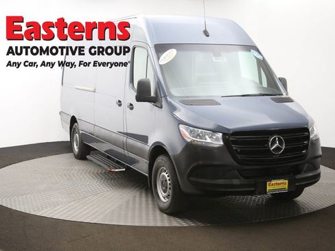 Used 2019 Mercedes-Benz Sprinter 170 image 47
