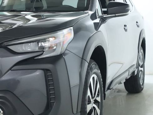 Used 2023 Subaru Outback Premium image 4
