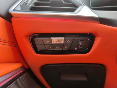 Used 2023 BMW M3 Competition w/ M Carbon Exterior Package image 24