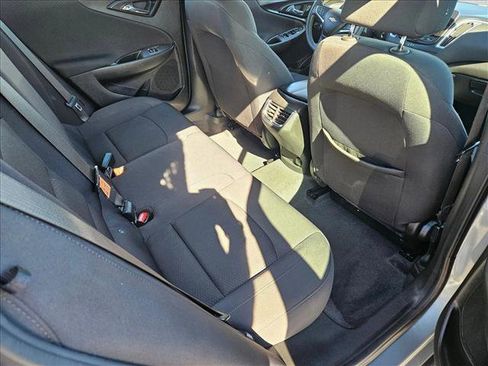 Used 2023 Chevrolet Malibu LT image 18
