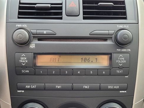 Used 2009 Toyota Corolla LE image 16