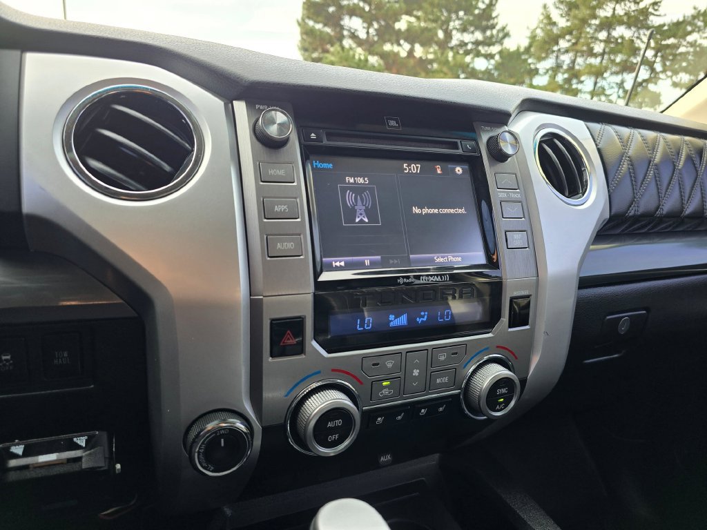 Used 2015 Toyota Tundra Platinum AWD/4WD image 19