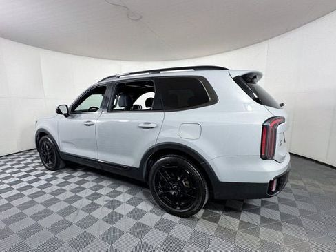Used 2024 Kia Telluride SX Prestige X-Line image 3