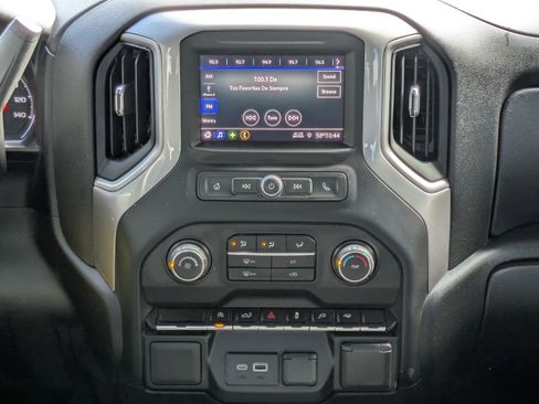 Used 2022 Chevrolet Silverado 1500 Custom w/ Rally Edition image 18