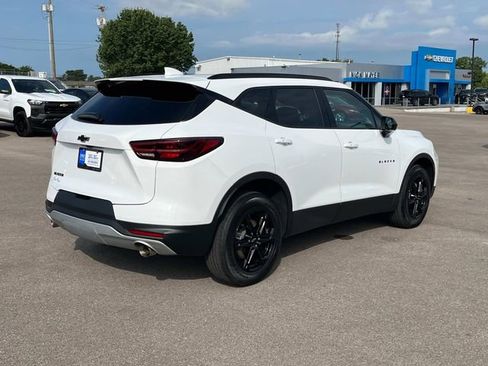 Used 2023 Chevrolet Blazer LT w/ Convenience Package image 4
