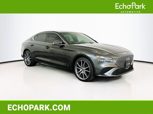 Used 2023 Genesis G70 2.0T image 1