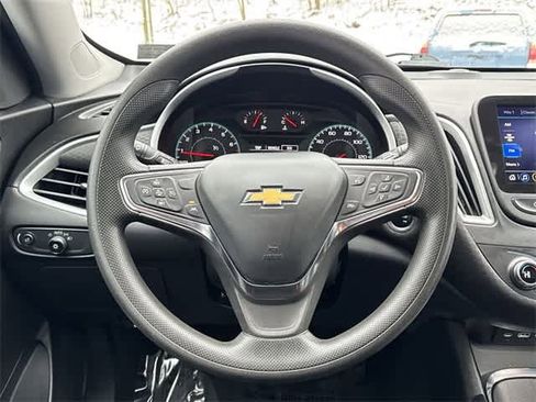 Used 2023 Chevrolet Malibu LT image 8