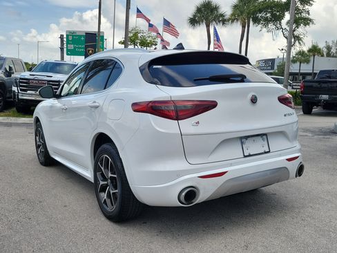 Used 2021 Alfa Romeo Stelvio Ti w/ Active Assist 2 Package TI AWD/4WD image 7
