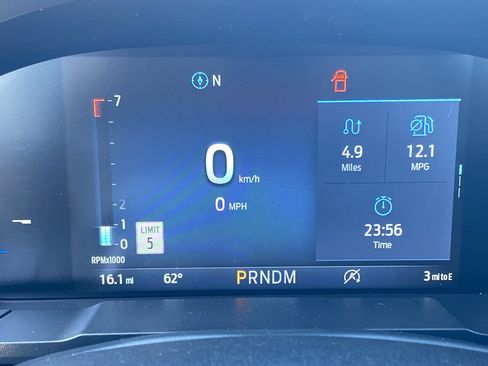 Used 2026 Ford Maverick Tremor AWD/4WD image 32
