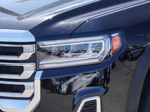 Used 2020 GMC Acadia SLE w/ Driver Convenience Package FWD image 8