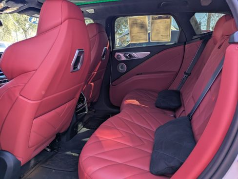 Used 2024 BMW XM image 14