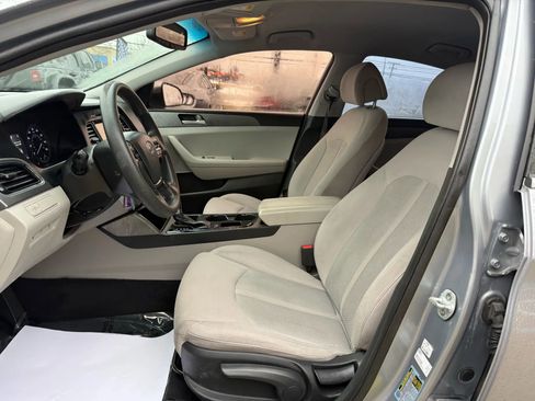 Used 2016 Hyundai Sonata SE image 16
