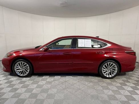 Used 2023 Lexus ES 350 w/ Accessory Package (Z2) FWD image 3