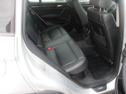 Used 2013 BMW X3 xDrive28i image 9