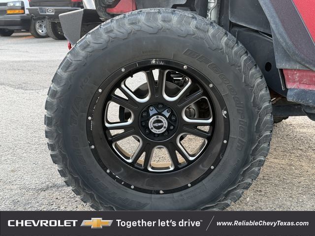 Used 2015 Jeep Wrangler Unlimited Sport AWD/4WD image 10