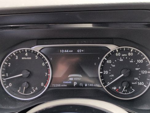 Used 2022 Nissan Pathfinder SV FWD image 20