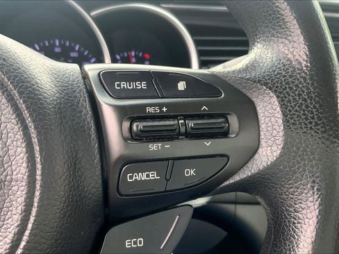 Used 2014 Kia Optima LX FWD image 25