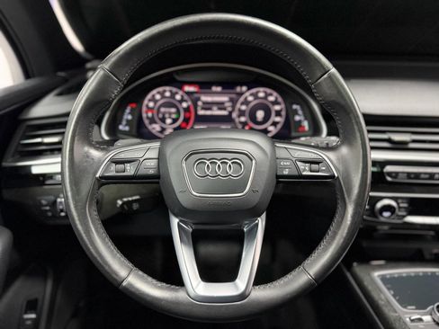 Used 2017 Audi Q7 3.0T Prestige AWD/4WD image 17