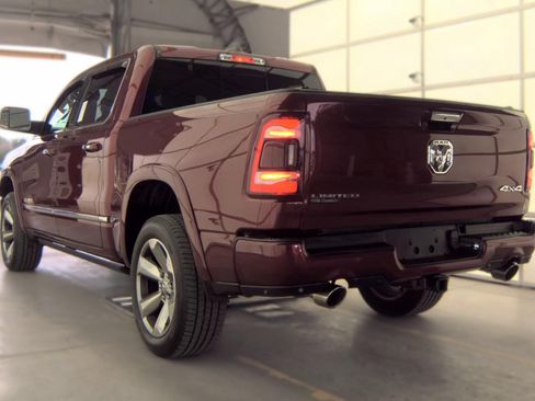 Used 2019 RAM 1500 Limited AWD/4WD image 2