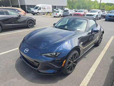 New 2026 MAZDA MX-5 Miata Grand Touring RWD image 4