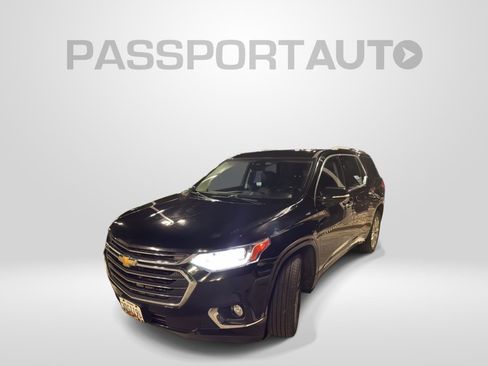 Used 2018 Chevrolet Traverse Premier image 41