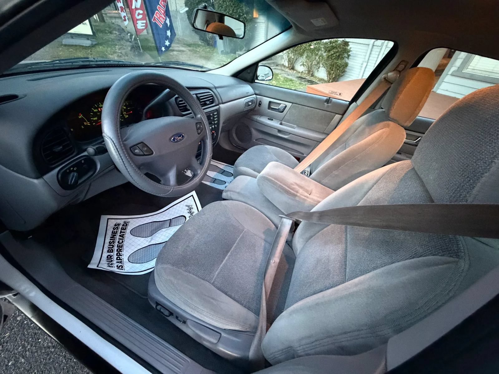 Used 2001 Ford Taurus SES FWD image 19