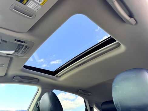 Used 2012 Lexus RX 350 FWD w/ Premium Pkg image 14