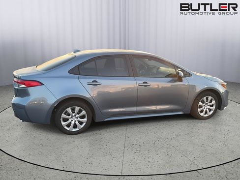 Certified 2025 Toyota Corolla LE w/ Convenience Package FWD image 7