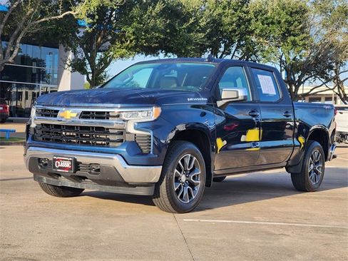Used 2023 Chevrolet Silverado 1500 LT image 3